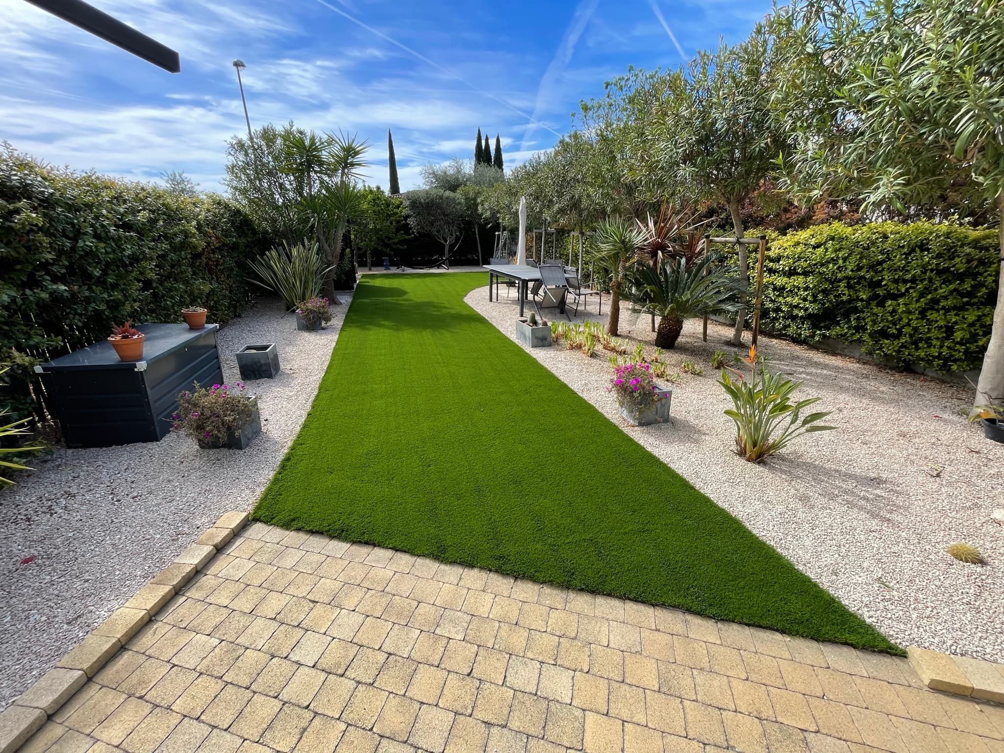 Jardin contemporain réalisé par Concepts Paysages